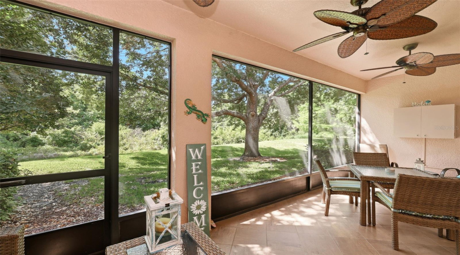 DAVENPORT, Florida 33896, 3 Bedrooms Bedrooms, ,2 BathroomsBathrooms,Residential,For Sale,RIVERDALE,0,MFRS5149344