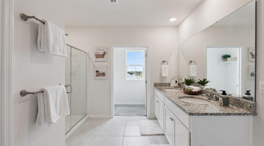 Dual sinks and walk in shower. Did I mention there's two closets!!