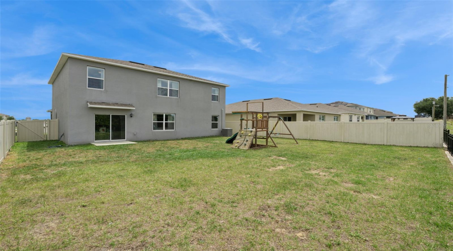 DAVENPORT, Florida 33837, 5 Bedrooms Bedrooms, ,3 BathroomsBathrooms,Residential,For Sale,BUCKEYE RD,0,MFRO6405180