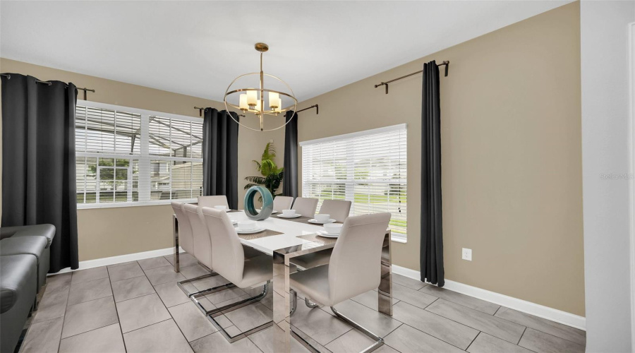 DAVENPORT, Florida 33896, 5 Bedrooms Bedrooms, ,4 BathroomsBathrooms,Residential,For Sale,DOGLEG,0,MFRS5149379