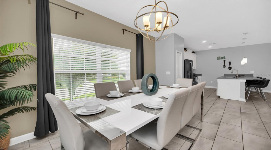 DAVENPORT, Florida 33896, 5 Bedrooms Bedrooms, ,4 BathroomsBathrooms,Residential,For Sale,DOGLEG,0,MFRS5149379