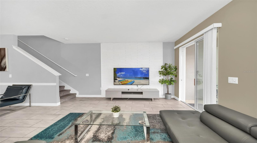 DAVENPORT, Florida 33896, 5 Bedrooms Bedrooms, ,4 BathroomsBathrooms,Residential,For Sale,DOGLEG,0,MFRS5149379