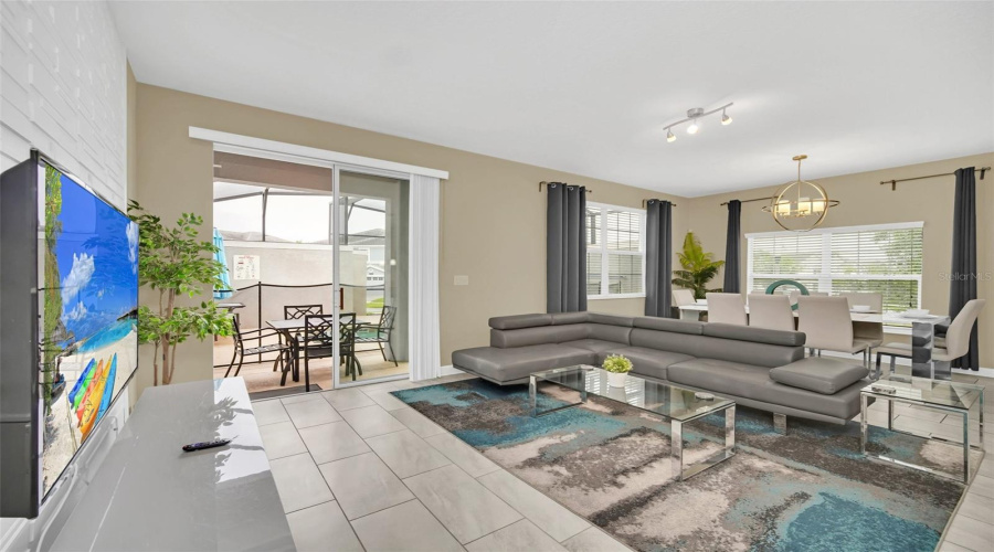 DAVENPORT, Florida 33896, 5 Bedrooms Bedrooms, ,4 BathroomsBathrooms,Residential,For Sale,DOGLEG,0,MFRS5149379