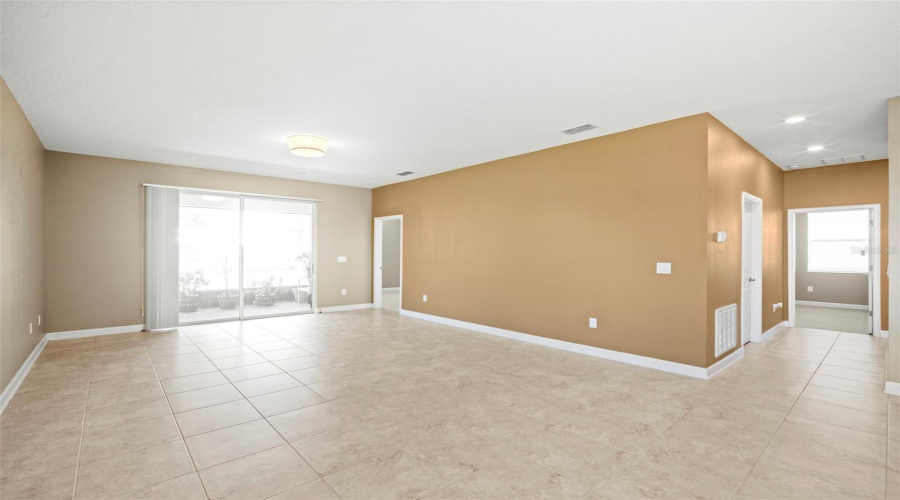 KISSIMMEE, Florida 34746, 3 Bedrooms Bedrooms, ,2 BathroomsBathrooms,Residential,For Sale,FAIRY TALE,0,MFRO6405564