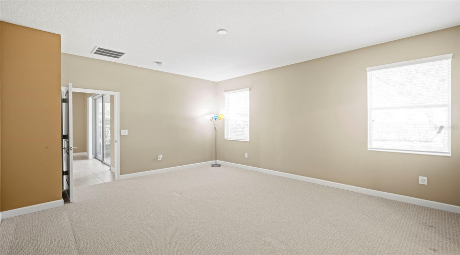 KISSIMMEE, Florida 34746, 3 Bedrooms Bedrooms, ,2 BathroomsBathrooms,Residential,For Sale,FAIRY TALE,0,MFRO6405564