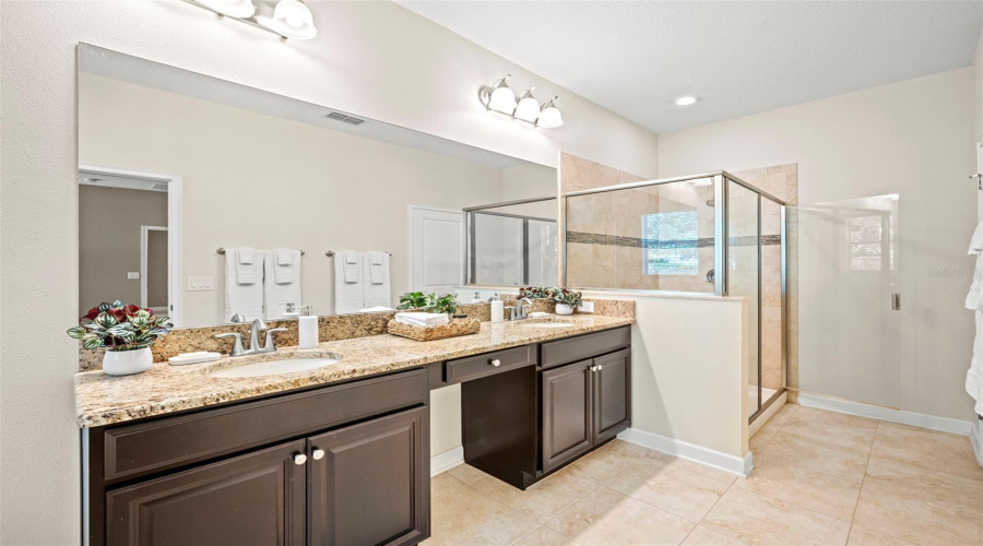 KISSIMMEE, Florida 34746, 3 Bedrooms Bedrooms, ,2 BathroomsBathrooms,Residential,For Sale,FAIRY TALE,0,MFRO6405564