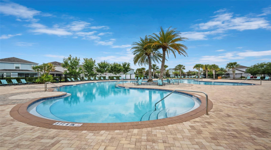 KISSIMMEE, Florida 34746, 3 Bedrooms Bedrooms, ,2 BathroomsBathrooms,Residential,For Sale,FAIRY TALE,0,MFRO6405564