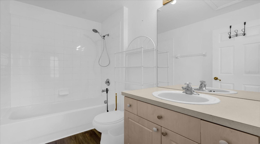 KISSIMMEE, Florida 34747, 3 Bedrooms Bedrooms, ,3 BathroomsBathrooms,Residential,For Sale,SILVER PALM,0,MFRS5149029