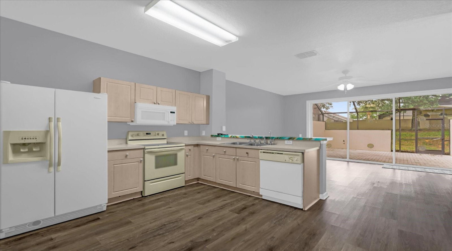 KISSIMMEE, Florida 34747, 3 Bedrooms Bedrooms, ,3 BathroomsBathrooms,Residential,For Sale,SILVER PALM,0,MFRS5149029