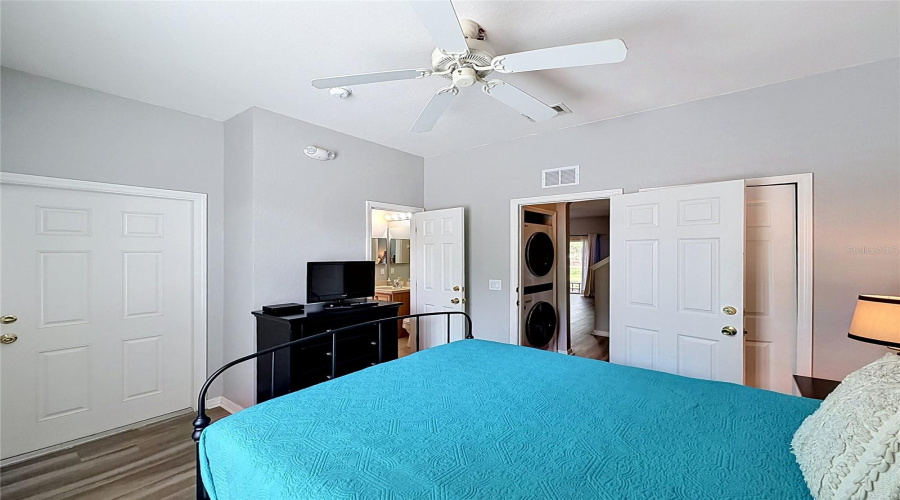 DAVENPORT, Florida 33897, 4 Bedrooms Bedrooms, ,3 BathroomsBathrooms,Residential,For Sale,CAPRI,0,MFRS5149293
