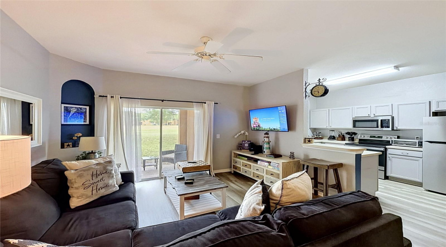 DAVENPORT, Florida 33897, 4 Bedrooms Bedrooms, ,3 BathroomsBathrooms,Residential,For Sale,CAPRI,0,MFRS5149293