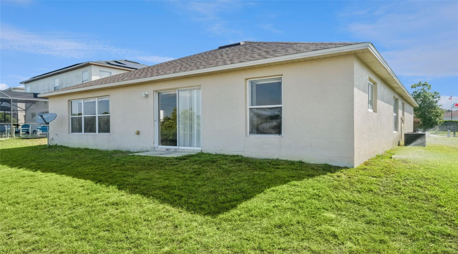 DAVENPORT, Florida 33897, 3 Bedrooms Bedrooms, ,2 BathroomsBathrooms,Residential,For Sale,ELDERBERRY,0,MFRO6403658