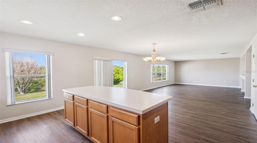DAVENPORT, Florida 33897, 3 Bedrooms Bedrooms, ,2 BathroomsBathrooms,Residential,For Sale,ELDERBERRY,0,MFRO6403658