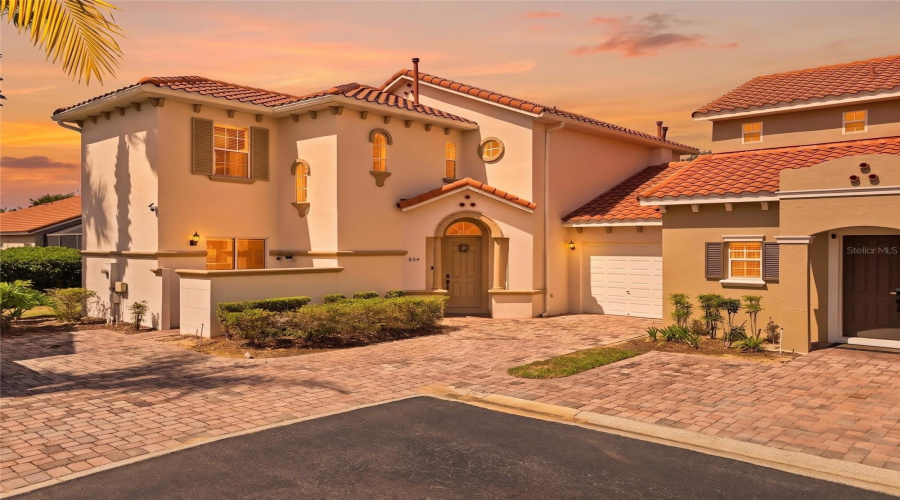 DAVENPORT, Florida 33897, 5 Bedrooms Bedrooms, ,3 BathroomsBathrooms,Residential,For Sale,BRUNELLO,0,MFRA4691683