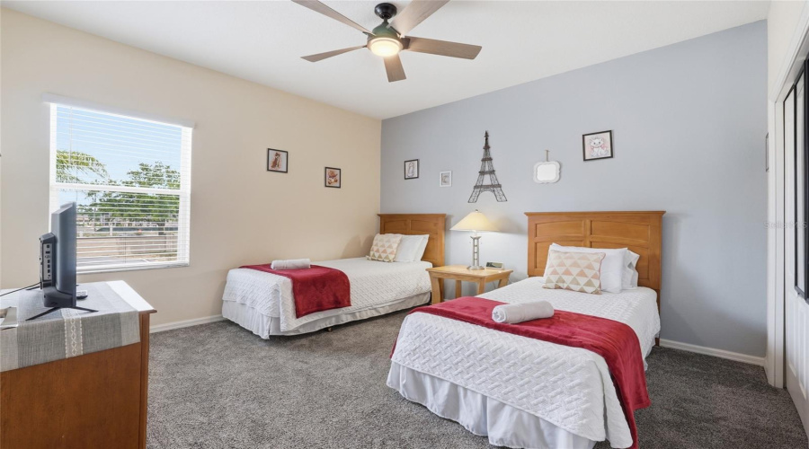 DAVENPORT, Florida 33897, 5 Bedrooms Bedrooms, ,3 BathroomsBathrooms,Residential,For Sale,BRUNELLO,0,MFRA4691683