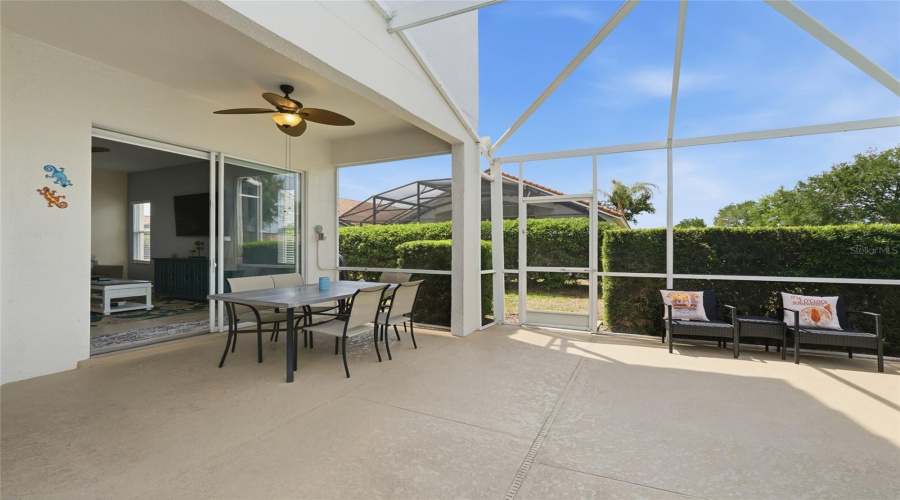 DAVENPORT, Florida 33897, 5 Bedrooms Bedrooms, ,3 BathroomsBathrooms,Residential,For Sale,BRUNELLO,0,MFRA4691683