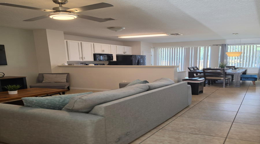 KISSIMMEE, Florida 34746, 3 Bedrooms Bedrooms, ,3 BathroomsBathrooms,Residential,For Sale,PARADISE CAY,0,MFRS5149441