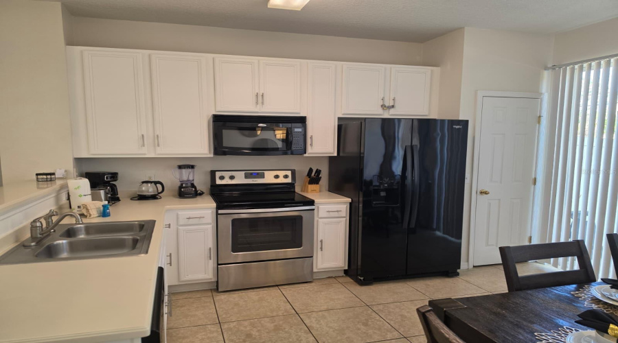 KISSIMMEE, Florida 34746, 3 Bedrooms Bedrooms, ,3 BathroomsBathrooms,Residential,For Sale,PARADISE CAY,0,MFRS5149441