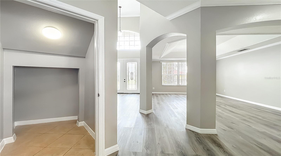 KISSIMMEE, Florida 34746, 4 Bedrooms Bedrooms, ,3 BathroomsBathrooms,Residential,For Sale,LUTZA,0,MFRO6377818