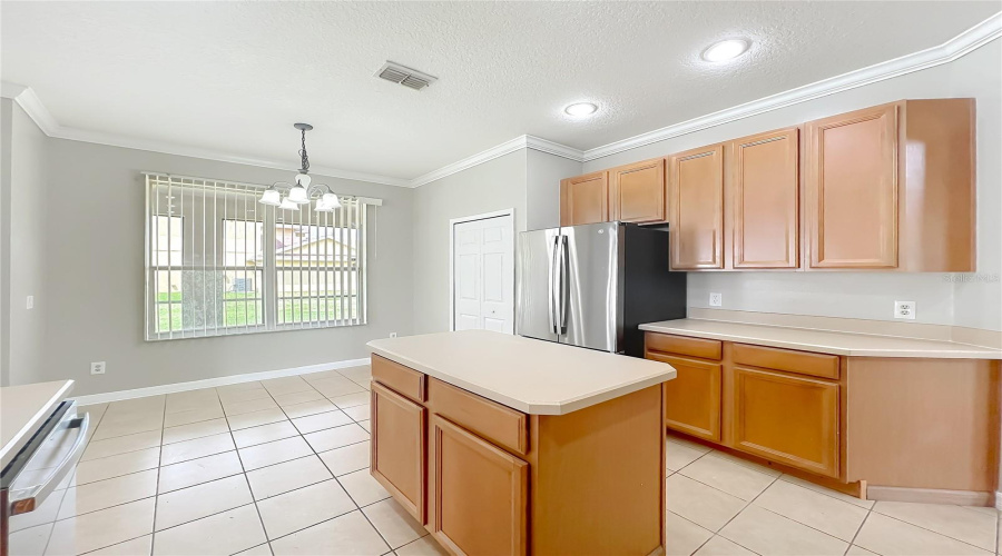KISSIMMEE, Florida 34746, 4 Bedrooms Bedrooms, ,3 BathroomsBathrooms,Residential,For Sale,LUTZA,0,MFRO6377818