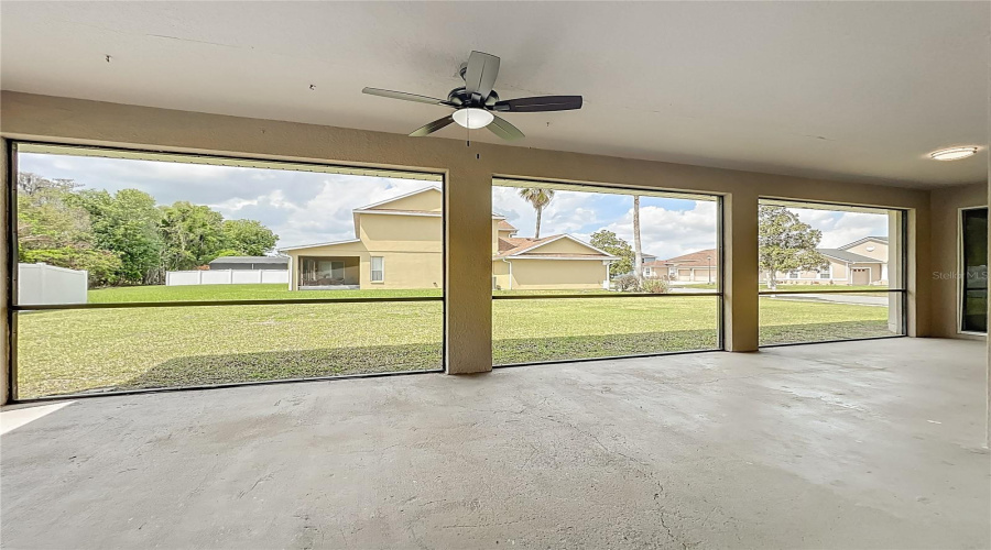 KISSIMMEE, Florida 34746, 4 Bedrooms Bedrooms, ,3 BathroomsBathrooms,Residential,For Sale,LUTZA,0,MFRO6377818