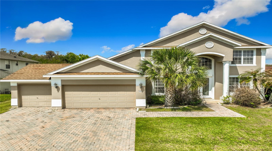 KISSIMMEE, Florida 34746, 4 Bedrooms Bedrooms, ,3 BathroomsBathrooms,Residential,For Sale,LUTZA,0,MFRO6377818