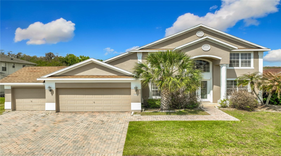 KISSIMMEE, Florida 34746, 4 Bedrooms Bedrooms, ,3 BathroomsBathrooms,Residential,For Sale,LUTZA,0,MFRO6377818
