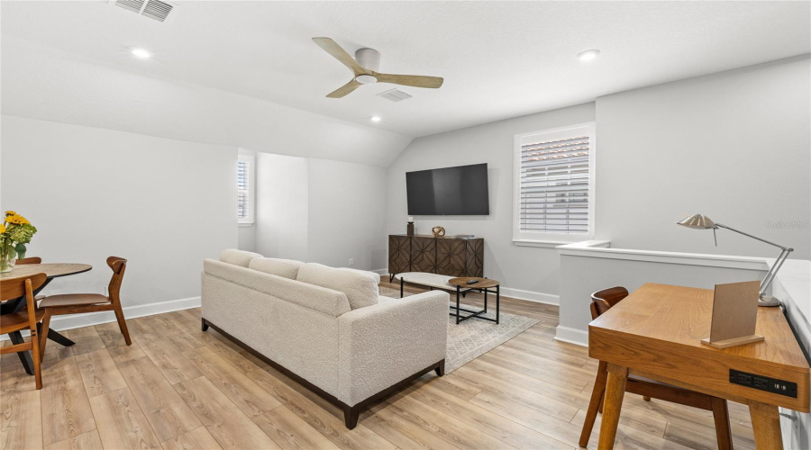 KISSIMMEE, Florida 34747, 5 Bedrooms Bedrooms, ,4 BathroomsBathrooms,Residential,For Sale,ESTUARY LAKE,0,MFRO6403263