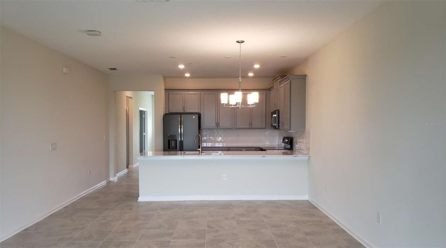 DAVENPORT, Florida 33896, 3 Bedrooms Bedrooms, ,2 BathroomsBathrooms,Residential,For Sale,OCEAN COURSE,0,MFRO6390938