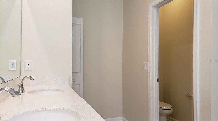 DAVENPORT, Florida 33896, 3 Bedrooms Bedrooms, ,2 BathroomsBathrooms,Residential,For Sale,OCEAN COURSE,0,MFRO6390938