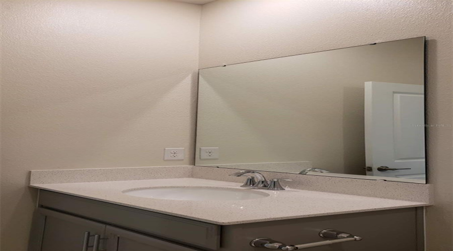 DAVENPORT, Florida 33896, 3 Bedrooms Bedrooms, ,2 BathroomsBathrooms,Residential,For Sale,OCEAN COURSE,0,MFRO6390938