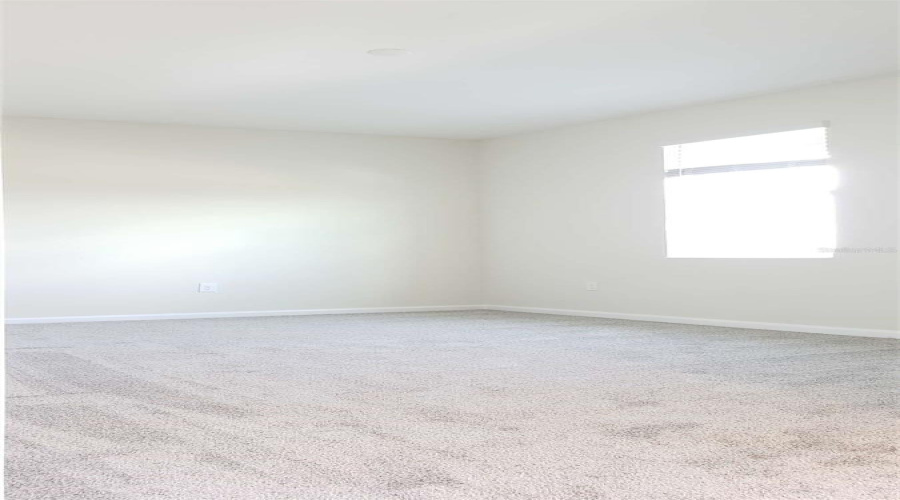 DAVENPORT, Florida 33896, 3 Bedrooms Bedrooms, ,2 BathroomsBathrooms,Residential,For Sale,OCEAN COURSE,0,MFRO6390938