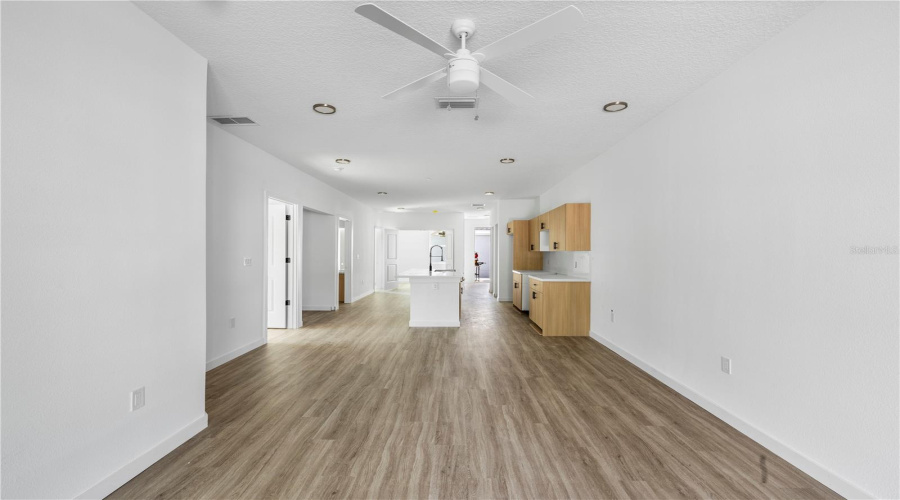 KISSIMMEE, Florida 34747, 3 Bedrooms Bedrooms, ,2 BathroomsBathrooms,Residential,For Sale,NORTHERN HARRIER,0,MFRTB8502678