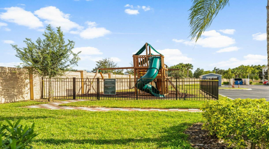 KISSIMMEE, Florida 34747, 3 Bedrooms Bedrooms, ,2 BathroomsBathrooms,Residential,For Sale,OYSTER,0,MFRO6405826