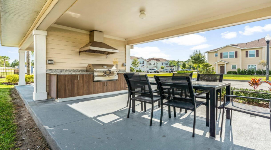 KISSIMMEE, Florida 34747, 3 Bedrooms Bedrooms, ,2 BathroomsBathrooms,Residential,For Sale,OYSTER,0,MFRO6405826