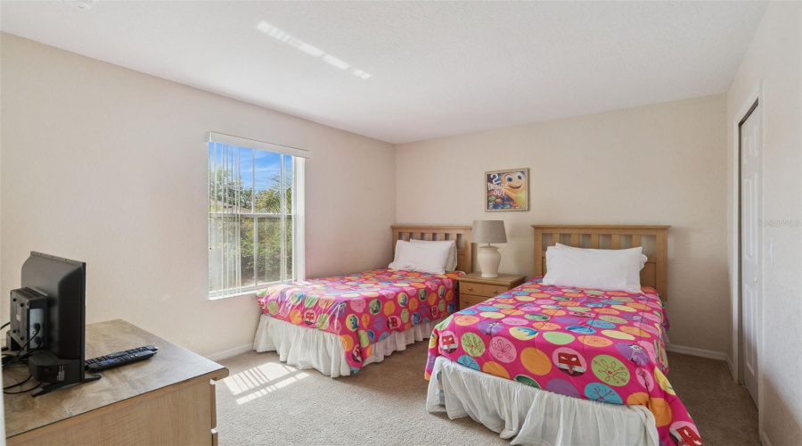 DAVENPORT, Florida 33897, 4 Bedrooms Bedrooms, ,3 BathroomsBathrooms,Residential,For Sale,CALABRIA,0,MFRO6405268
