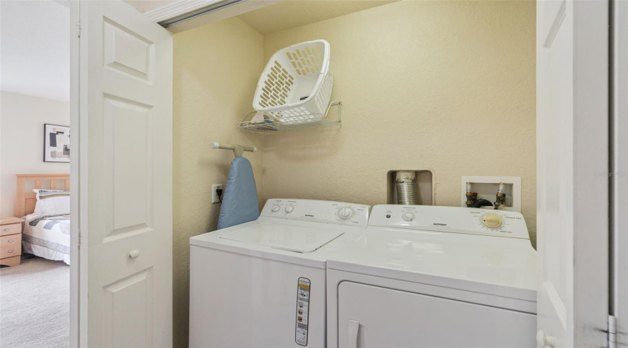 DAVENPORT, Florida 33897, 4 Bedrooms Bedrooms, ,3 BathroomsBathrooms,Residential,For Sale,CALABRIA,0,MFRO6405268