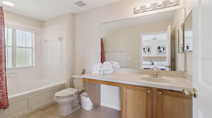 DAVENPORT, Florida 33897, 4 Bedrooms Bedrooms, ,3 BathroomsBathrooms,Residential,For Sale,CALABRIA,0,MFRO6405268