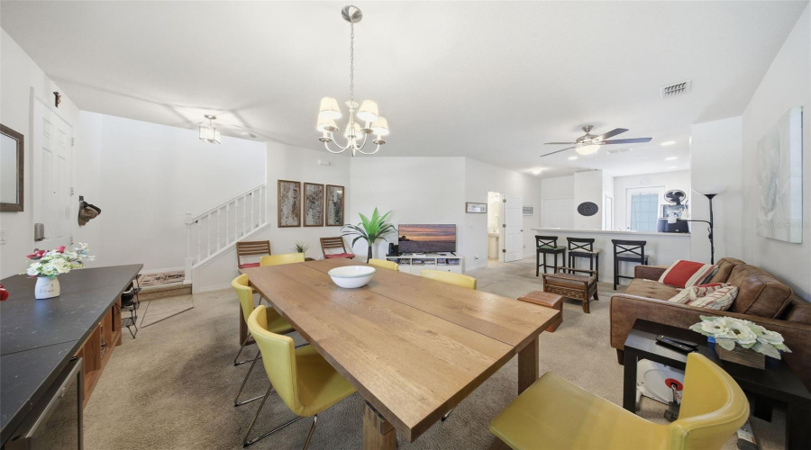 ORLANDO, Florida 32836, 3 Bedrooms Bedrooms, ,2 BathroomsBathrooms,Residential,For Sale,FITZGERALD BUTLER,0,MFRO6404510