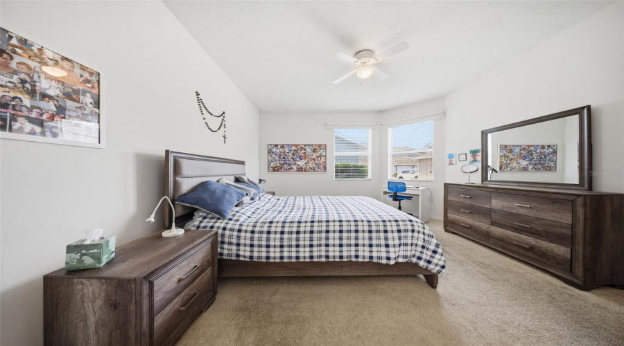 ORLANDO, Florida 32836, 3 Bedrooms Bedrooms, ,2 BathroomsBathrooms,Residential,For Sale,FITZGERALD BUTLER,0,MFRO6404510