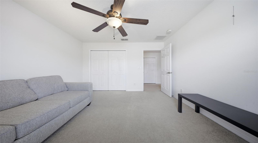 ORLANDO, Florida 32836, 3 Bedrooms Bedrooms, ,2 BathroomsBathrooms,Residential,For Sale,FITZGERALD BUTLER,0,MFRO6404510