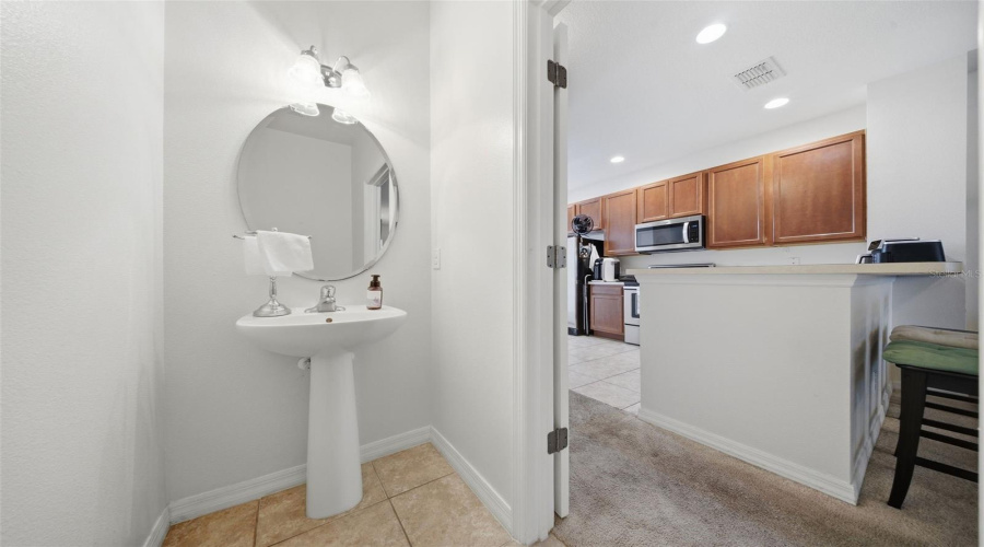 ORLANDO, Florida 32836, 3 Bedrooms Bedrooms, ,2 BathroomsBathrooms,Residential,For Sale,FITZGERALD BUTLER,0,MFRO6404510