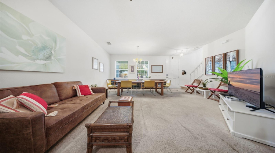 ORLANDO, Florida 32836, 3 Bedrooms Bedrooms, ,2 BathroomsBathrooms,Residential,For Sale,FITZGERALD BUTLER,0,MFRO6404510