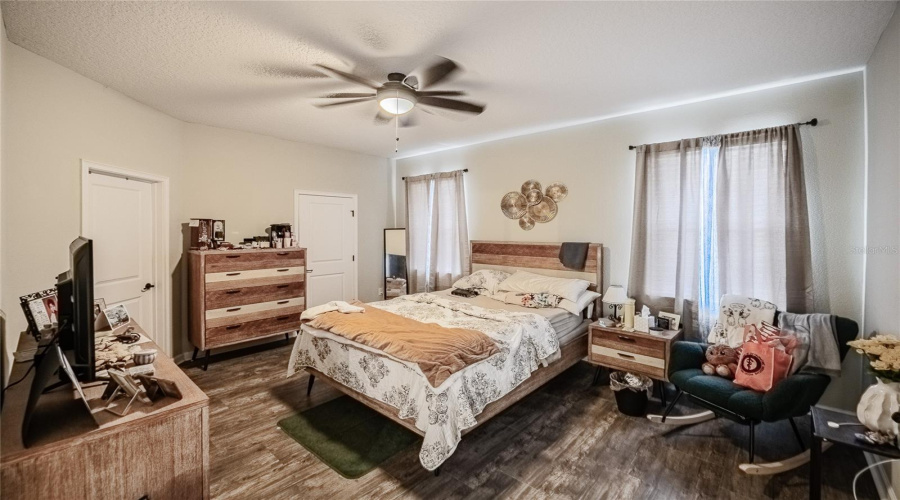 DAVENPORT, Florida 33897, 4 Bedrooms Bedrooms, ,2 BathroomsBathrooms,Residential,For Sale,TRINITY RIDGE,0,MFRTB8504979