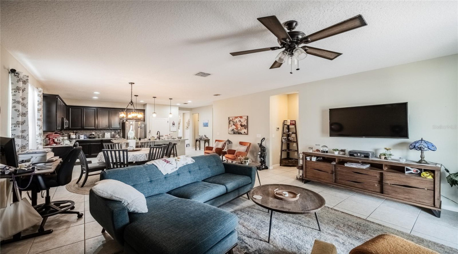 DAVENPORT, Florida 33897, 4 Bedrooms Bedrooms, ,2 BathroomsBathrooms,Residential,For Sale,TRINITY RIDGE,0,MFRTB8504979
