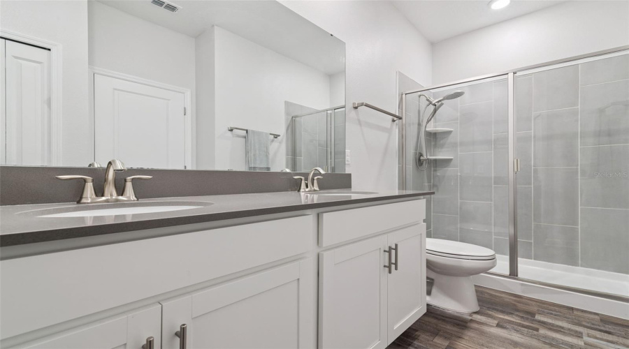 DAVENPORT, Florida 33837, 4 Bedrooms Bedrooms, ,3 BathroomsBathrooms,Residential,For Sale,CAMDEN,0,MFRO6405776