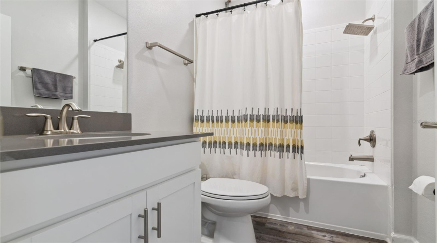 DAVENPORT, Florida 33837, 4 Bedrooms Bedrooms, ,3 BathroomsBathrooms,Residential,For Sale,CAMDEN,0,MFRO6405776