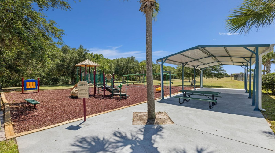 KISSIMMEE, Florida 34746, 4 Bedrooms Bedrooms, ,2 BathroomsBathrooms,Residential,For Sale,RIVERGLEN,0,MFRS5149442