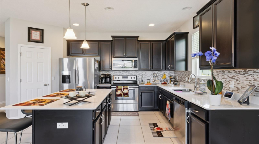KISSIMMEE, Florida 34746, 4 Bedrooms Bedrooms, ,2 BathroomsBathrooms,Residential,For Sale,RIVERGLEN,0,MFRS5149442