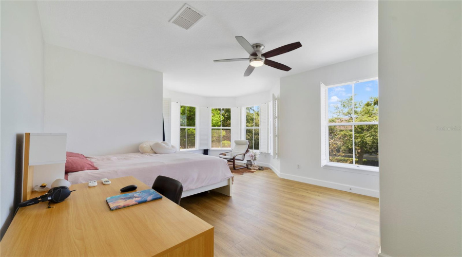 KISSIMMEE, Florida 34747, 6 Bedrooms Bedrooms, ,5 BathroomsBathrooms,Residential,For Sale,OAK SHADOWS,0,MFRO6405094